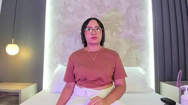 Alysson_moon_