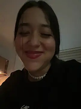 Nhefertary - show titis🍒+oil