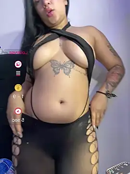 Alexaaa14 - Flash tits