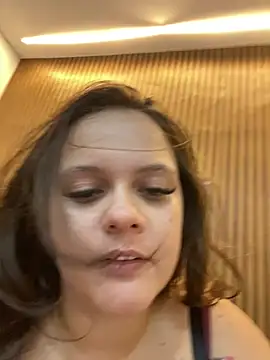 Laryssinha_69 - Dildo no cuzinho