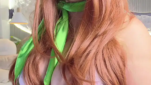 Prettyanie - Rub pussy + Play Domii