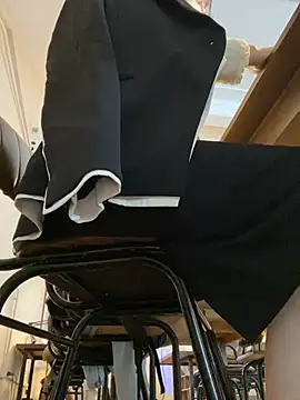 Masturbate-secretly - Off bra&panties next to stranger