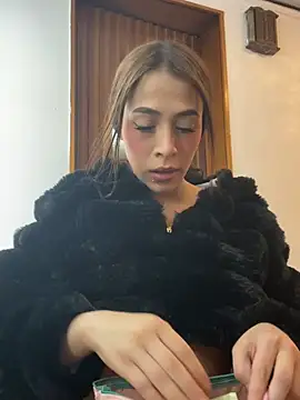EmmaPiink_ - FINGERS INSIDE