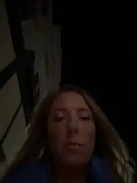 Prettymouthpeach - Cum show