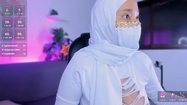 Zuri_zayn - naked 5 min
