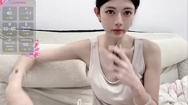 Nuomio - 小狗趴打屁屁10下