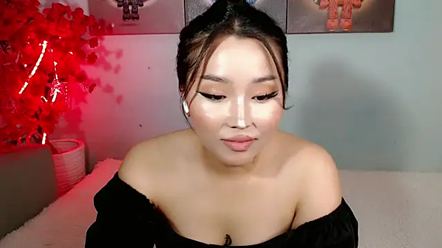 Ichiben - blowjob with 2 dildos