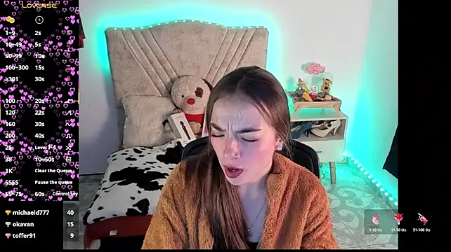 Mia_Victoria22 - FULL-BODY OIL SHOW
