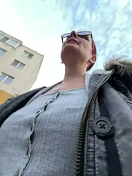 NataKitten - Tits out+pull nips in public,LT🎁