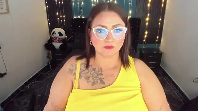 Ivonnee__ - NAKED ME