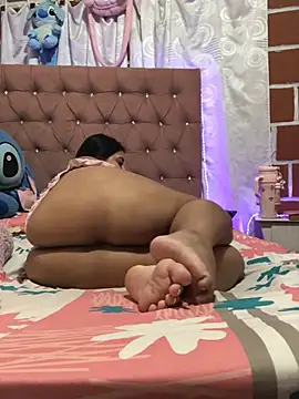 Rachellcooperrr - Show ass hole spank pussy