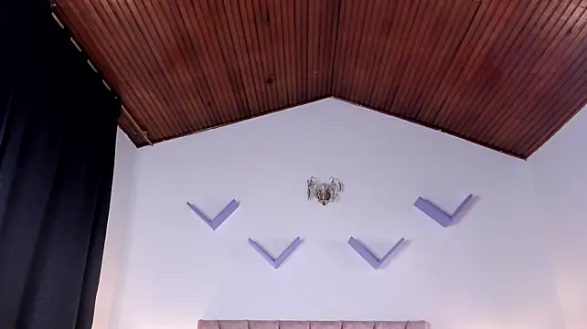 Princesstiny - Spank ass x5 in house