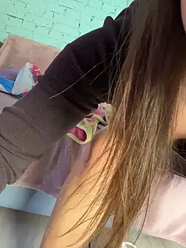 AllaTousNew - squirt on your face