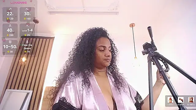 Alexa_forbes_ - hello alexa🧡💃