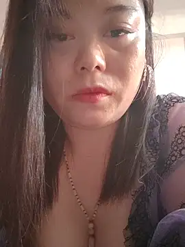 Jiaoqinglei1688 - 自慰高潮喷水、拉尿哦