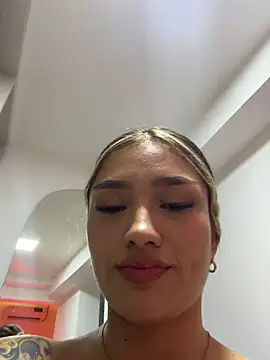 Ariannaa_1 - Dancing with sexy dress 🔥