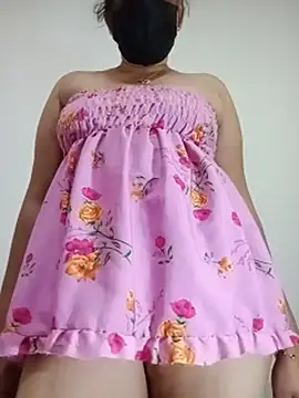 SLshaamini96 - Full nude publick