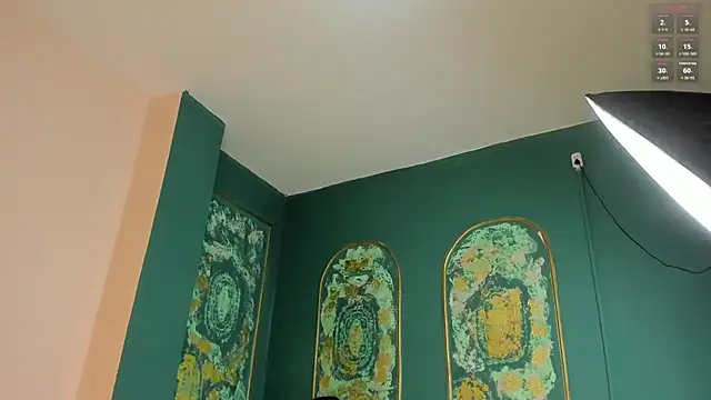 Sara_Gomez - Flash feet and spank cock