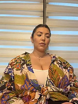 CleoLangley - Spit tease on my naked boobs 💎