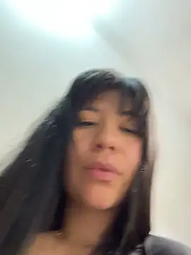 Kim_monti - Fuck me on the desk