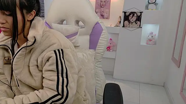 ViolettaKs - anal x 4 minutos