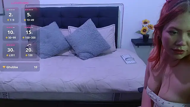 Srta_saraa - show boobs♥
