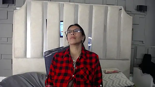 Sami29_ - Show ass+ 5 spanks 🍑