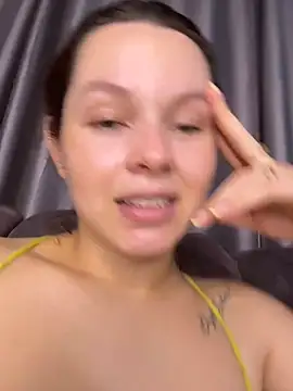 Miacarrot - Suck my milk