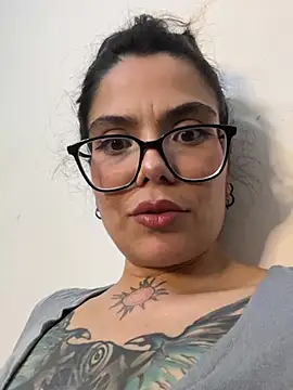 Esmeralda_hairy - Blowjob show