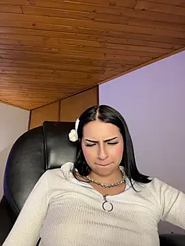 Hilary_pinkk - show pussy + control domi 🔥
