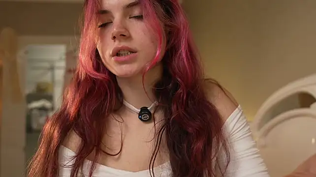 Dolly_Di - Booty shake time