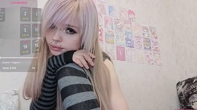 Emodreamgirl - slap my breasts 10 times 🫦