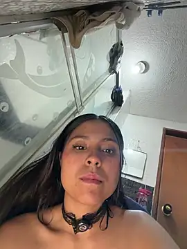 Littlee_Lucy - Big squirt