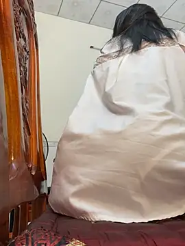___Erin___ - oil bath