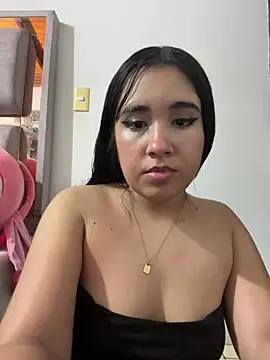 Samantthaescobar - Remover pantys and show pussy