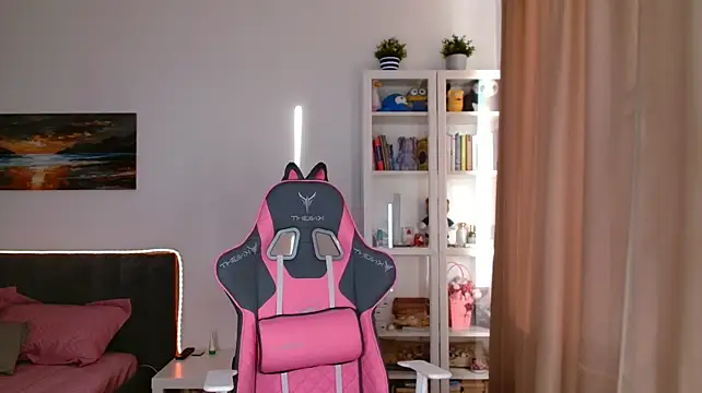 Eva_Allen - SQUIRT like WATERFALL
