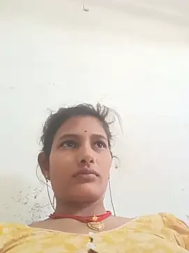 Soniya_bhabi88 - My modal saport please 💔💔💔💔💔
