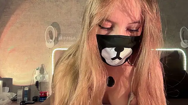 Your_Little_Bear - dildo in the pussy
