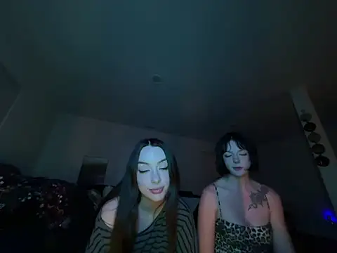 Lesbiantendenciesxo - 20,000