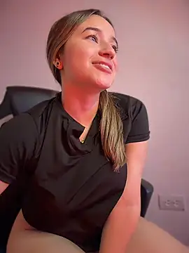 Sophie_spencer1 - Tsunami squirt for u dear