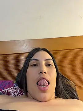 Any_Bitch_Nasty - 3 fingers in my ass🤎