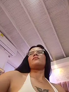 Isabellaa_clarkk - PINCH NIPPLES