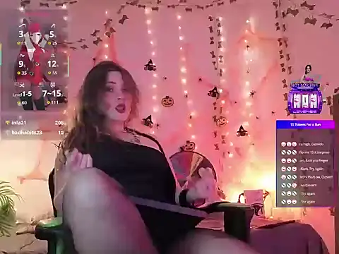Victoria_Frostt - PUT LUSH ON