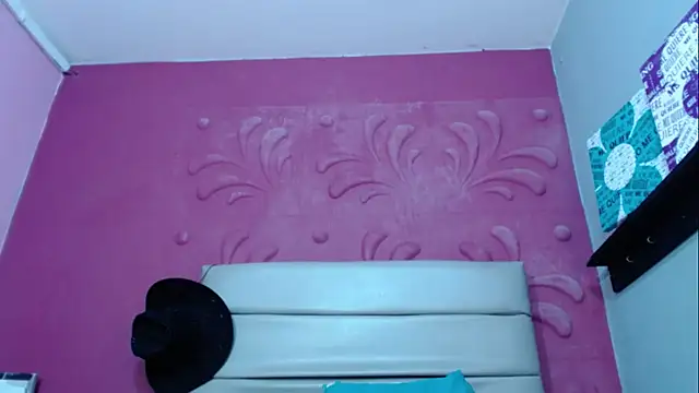 Candela_Dubout - DOUBLE PENETRATION AND SQUIRTING