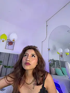 Naomiii__ - Naked jumping on the pillow💥🍒🍑