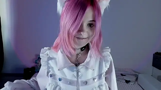 Hikkacat - hip tease (＾▽＾)