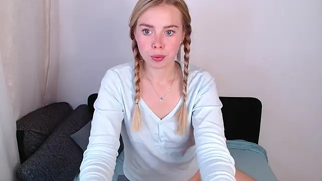 Sofiaa_here - HARD SQUIRT!