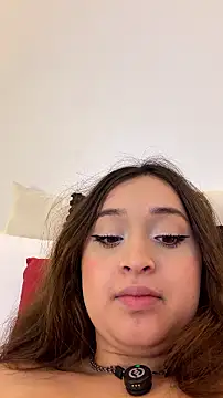 MiaKitthy - Bra Off, oiled boobs, slide ur cock in🔥