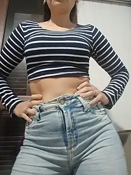 Lupita_sol - Naked