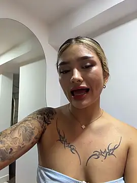 Ariannaa_1 - Spank hard my ass 🍑🤚